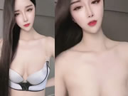 高挑性感女神自拍裸舞玩穴福利